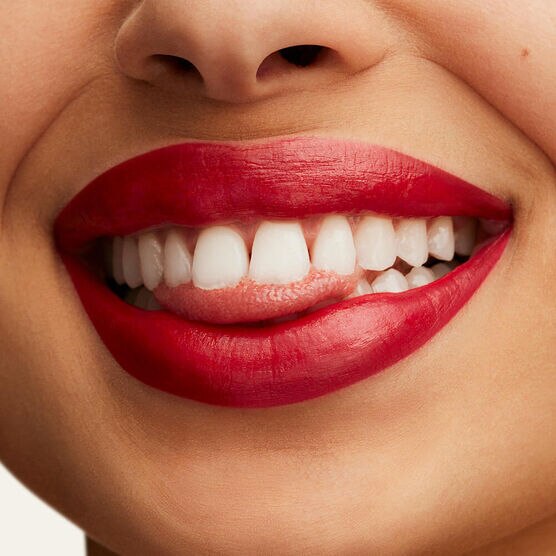 MAC        LUSTRE        LIPS COCKN